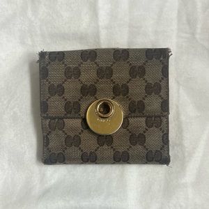 Gucci vintage wallet